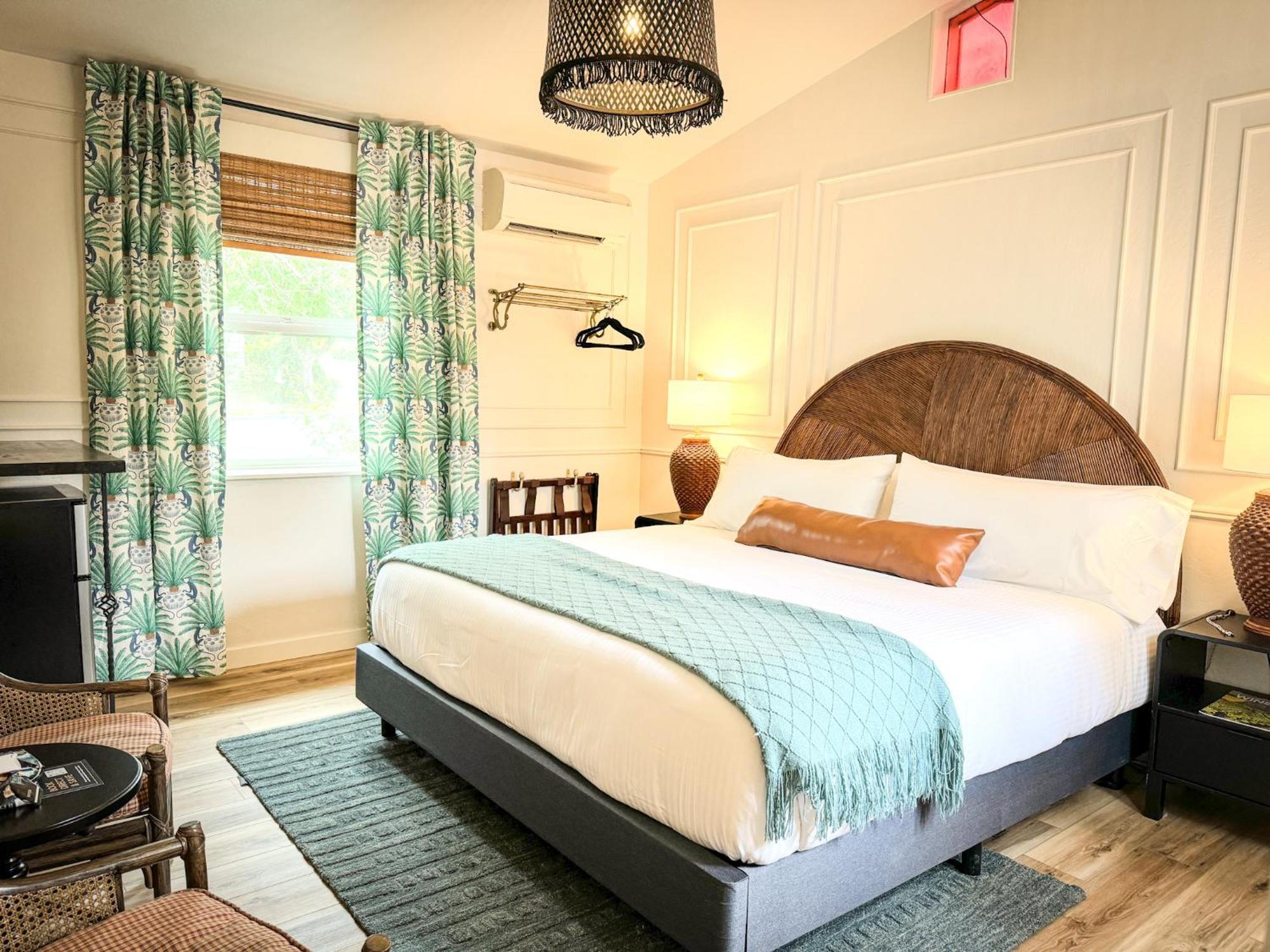 Swank Boutique Suites Ашленд Екстериор снимка